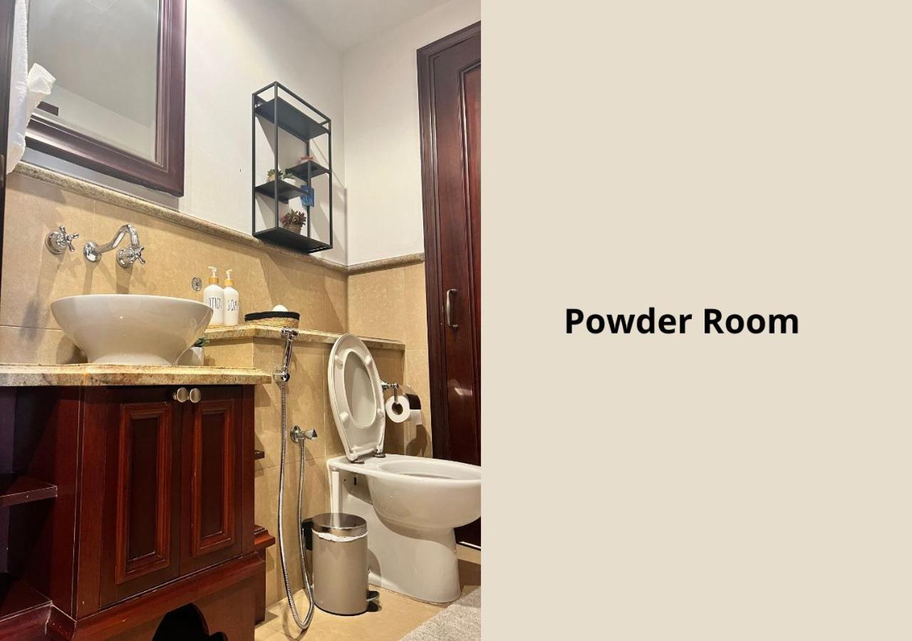 5 Min Walk To Burj Khalifa 2bhk Luxury Downtown Burj Haven Appartement *
